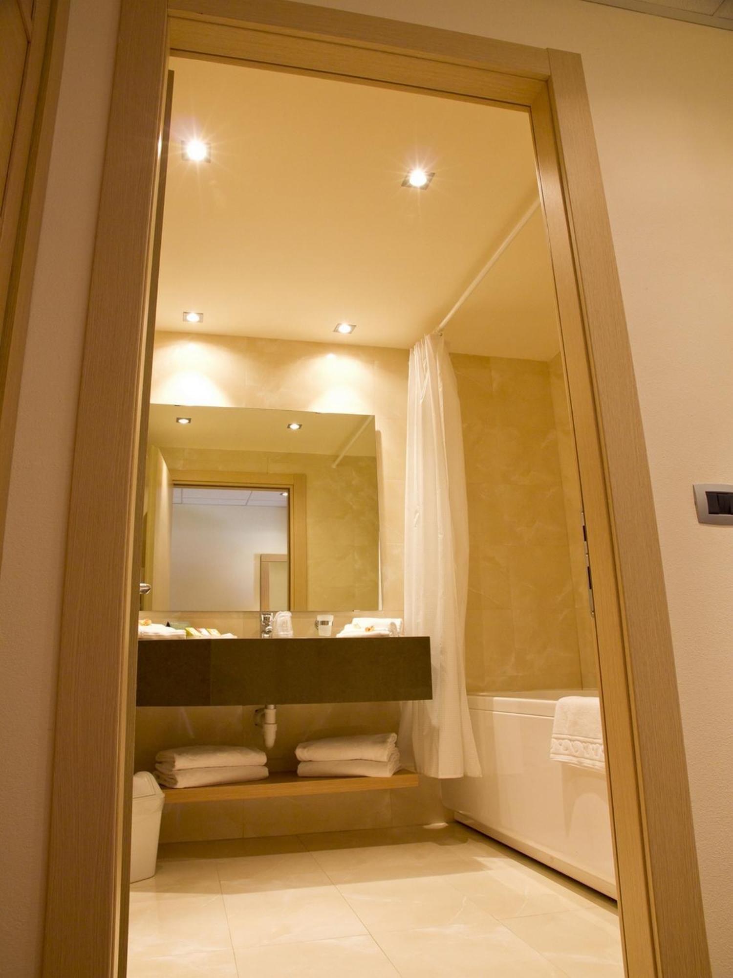 Th - Parchi Del Garda Hotel 4*