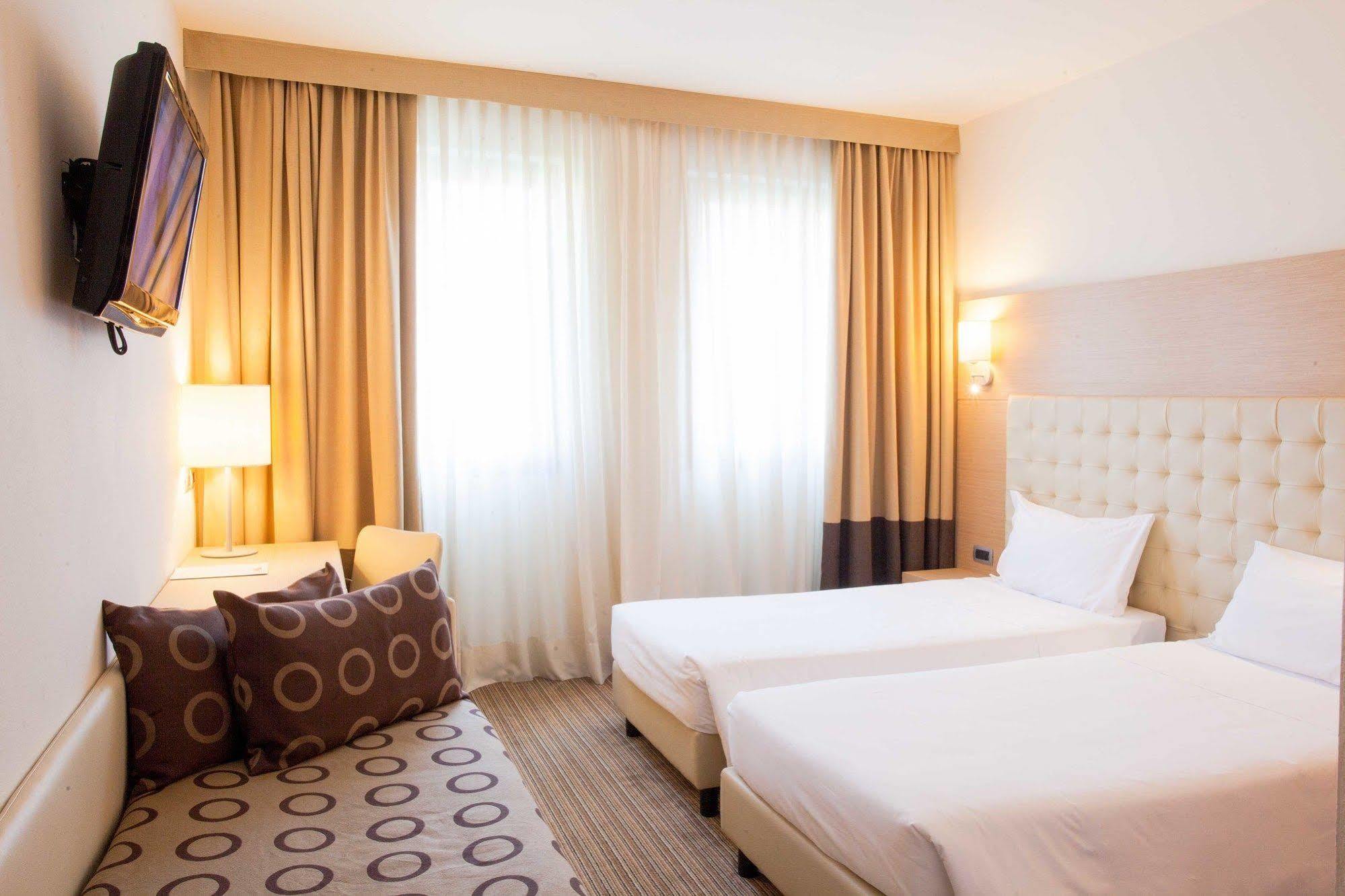 Th - Parchi Del Garda Hotel Lazise
